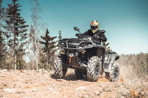 can am outlander pro huippu uutuus