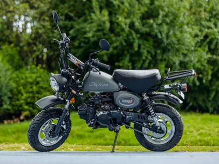 Tuning r vasen harmaa scaled