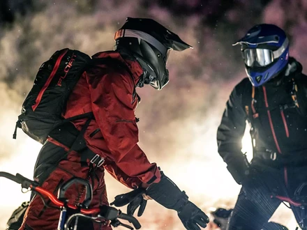 lynx kelkkailijat valmistautuvat talviretkeen