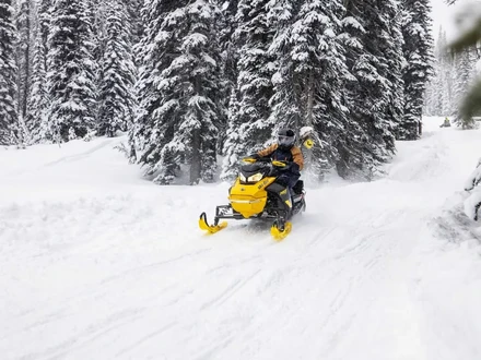 ski doo ajopuku talvireitti
