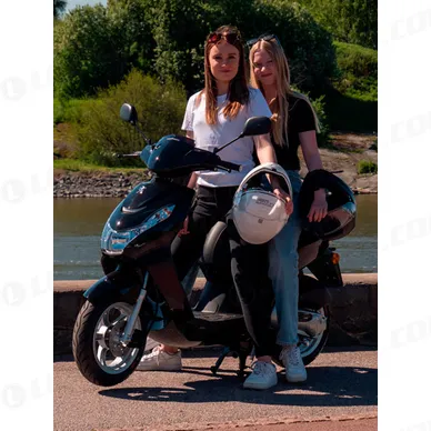 peugeot_kisbee_musta_2_433x575 kuva