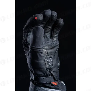 7f126d000f5b698716a0a069d635a7d2 kuva