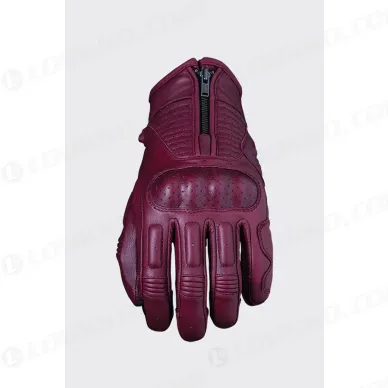 a15df1e3428375984cc50d10d1cb3d33 kuva