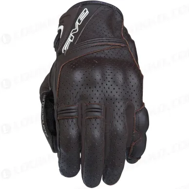 641b694ef834e44b3055c63b60b9e9a4 kuva