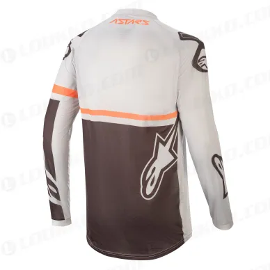 8c924c9f4ed975755ce55c4a267d9aa9 kuva