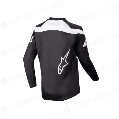 dc23048d311744d16afd5c257075300d kuva