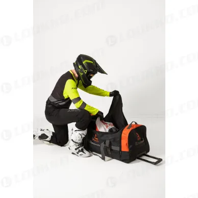 32b3097aa3a5ac0c95970e853d8bafc4 kuva