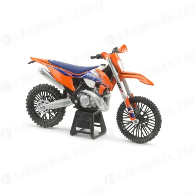 pho_pw_pers_vs_493840_3pw230046300_300_exc_model_bike_my22__sall__awsg__v1 kuva