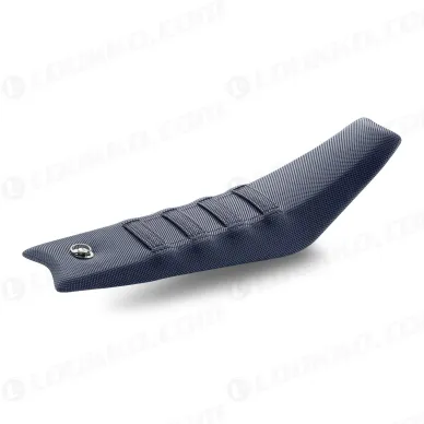 pho_nmon_530452_45307240000_factory_seat_ktm_mini_studio_pictures_offroad__sall__awsg__v1 kuva
