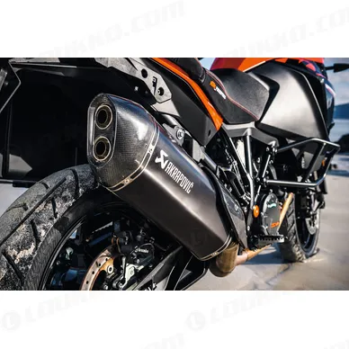 pho_pp_mon_6070597900033_akrapovic_slip_on_line__sall__awsg__v1 kuva