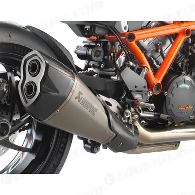 pho_pp_mon_61705979000_akrapovic_slip_on_line_detail1__sall__awsg__v1 kuva