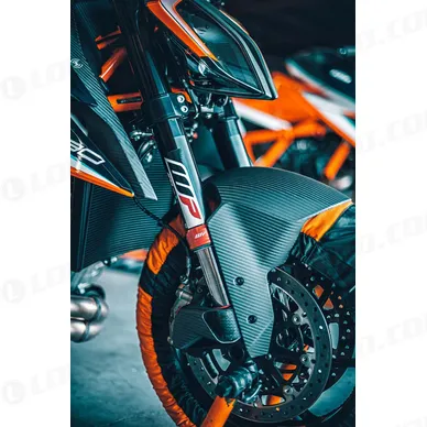 pho_pp_mon_61708910000_fender_detail__sall__awsg__v2 kuva