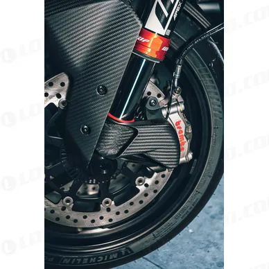 pho_pp_mon_61713932044_factory_brake_cooling_duct_kit_detail3__sall__awsg__v2 kuva