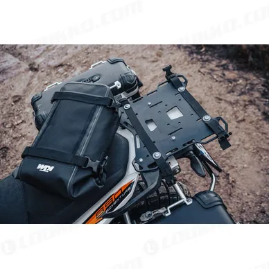 pho_pp_mon_480728_61912928000_luggage_bag_mounted__sall__awsg__v1 kuva