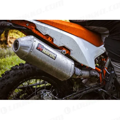 pho_pp_mon_63505979100_akrapovic_slip_on_line__sall__awsg__v1 kuva