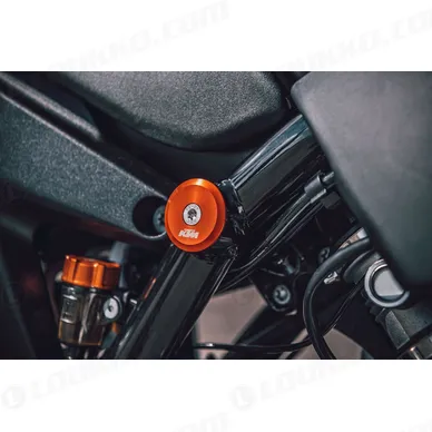 pho_pp_mon_6360398804404a_plug_detail__sall__awsg__v1 kuva