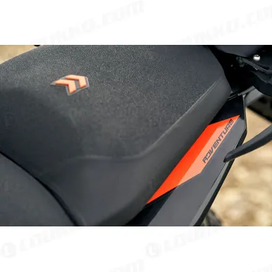 pho_pp_mon_652513_my25_ktm_790_adventure___detail_ktm_790_adventure__sall__awsg__v1 kuva