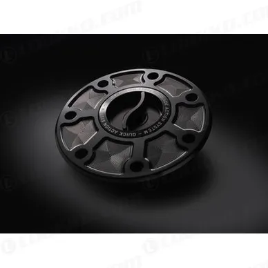 pho_pp_grid_93807908000_fuel_tank_quick_lock_grid__sall__awsg__v1 kuva