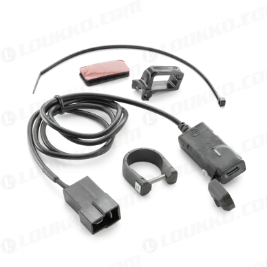 pho_pp_nmon_94511942000_usb_c_power_outlet_kit_studio_pictures_street__1___sall__awsg__v1 kuva
