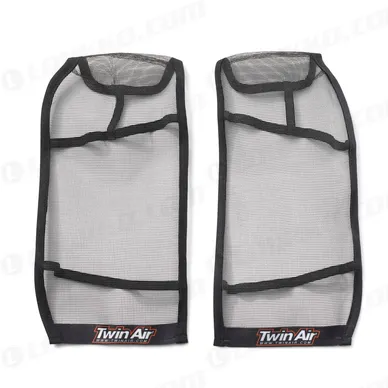 pho_pp_nmon_502843_a46035935000_radiator_protection_sleeve_studio_pictures_offroad__sall__awsg__v1 kuva