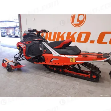 c800b02a2636aeb0-large kuva