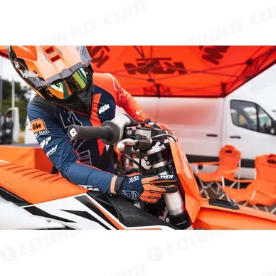 pho_pp_mon_570244_my24_ktm_250_sx_f_cuo_details_parts__sall__awsg__v1 kuva