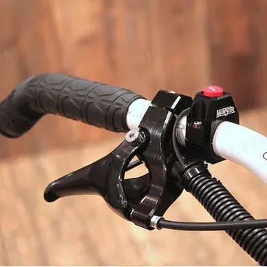 Munster Finger Throttle kuva