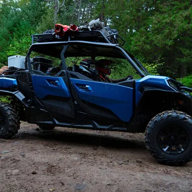 715004095_adventure_roof_rack_2.jpg kuva