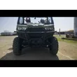Can-Am Defender Etupuskuri