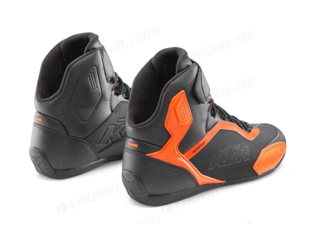 pho_pw_pers_rs_361618_3pw21000710x_faster_3_wp_shoes_back__sall__awsg__v1 kuva