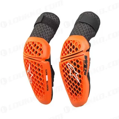 pho_pw_pers_vs_483122_3pw23000790x_bionic_plus_youth_elbow_protector_vari_offroad_equipment__sall__awsg__v2 kuva