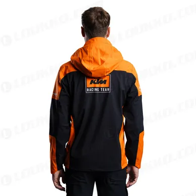 pho_pw_pers_rs_3pw24000450x_team_hardshell_jacket_onmodel_back__sall__awsg__v1 kuva