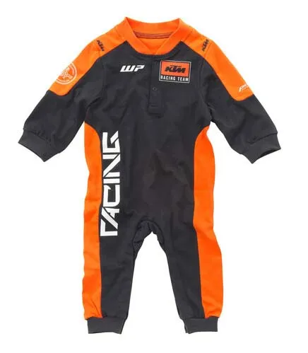 pho_pw_pers_vs_549007_3pw24000560x_baby_team_romper_suit_front_casual___kids__sall__awsg__v2 kuva