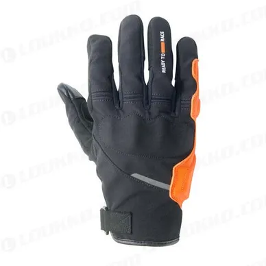 pho_pw_pers_vs_550241_3pw24000870x_two_4_ride_v3_gloves_front_street_equipment__sall__awsg__v1 kuva