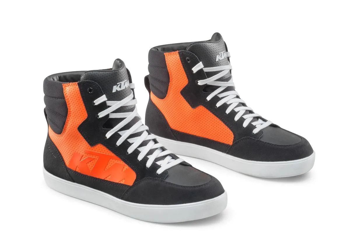 pho_pw_pers_vs_483030_3pw23000090x_j_6_air_shoes_street_equipment__sall__awsg__v1 kuva