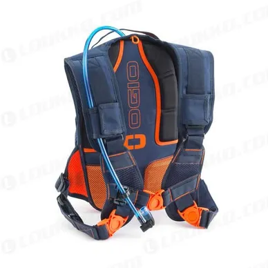 pho_pw_pers_rs_549046_3rb240001700_replica_team_baja_hydration_pack_front_casual___accessories__sall__awsg__v2 kuva