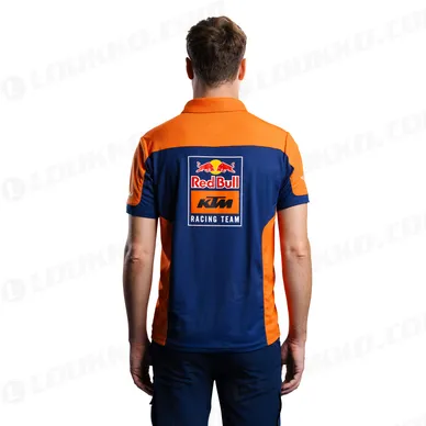 pho_pw_pers_rs_3rb24000590x_replica_team_polo_onmodel_back__sall__awsg__v1 kuva