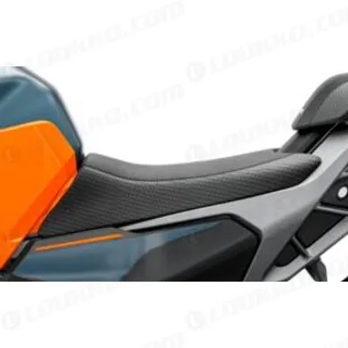 pho_pp_mon_96307940044_riders_seat_mounted__sall__awsg__v1 kuva