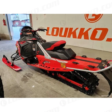 b1c1c29b35a2b1ee large kuva