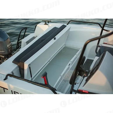 165r rf l8c7332 610x407 reference kuva