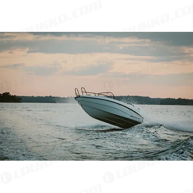 165r l8c7260 610x407 reference kuva