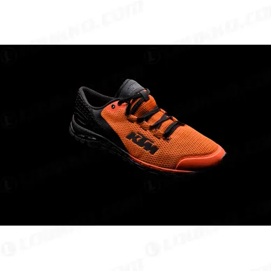 pho_pw_highlight_231803_3pw19719xx_corporate_shoes_highlight__sall__awsg__v1 kuva