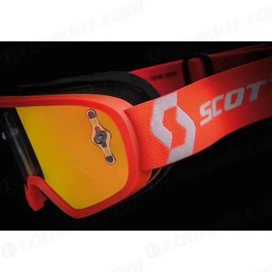 pho_pw_closeup_261629_3pw1998100_kids_buzz_pro_goggles_close_up__sall__awsg__v1 kuva