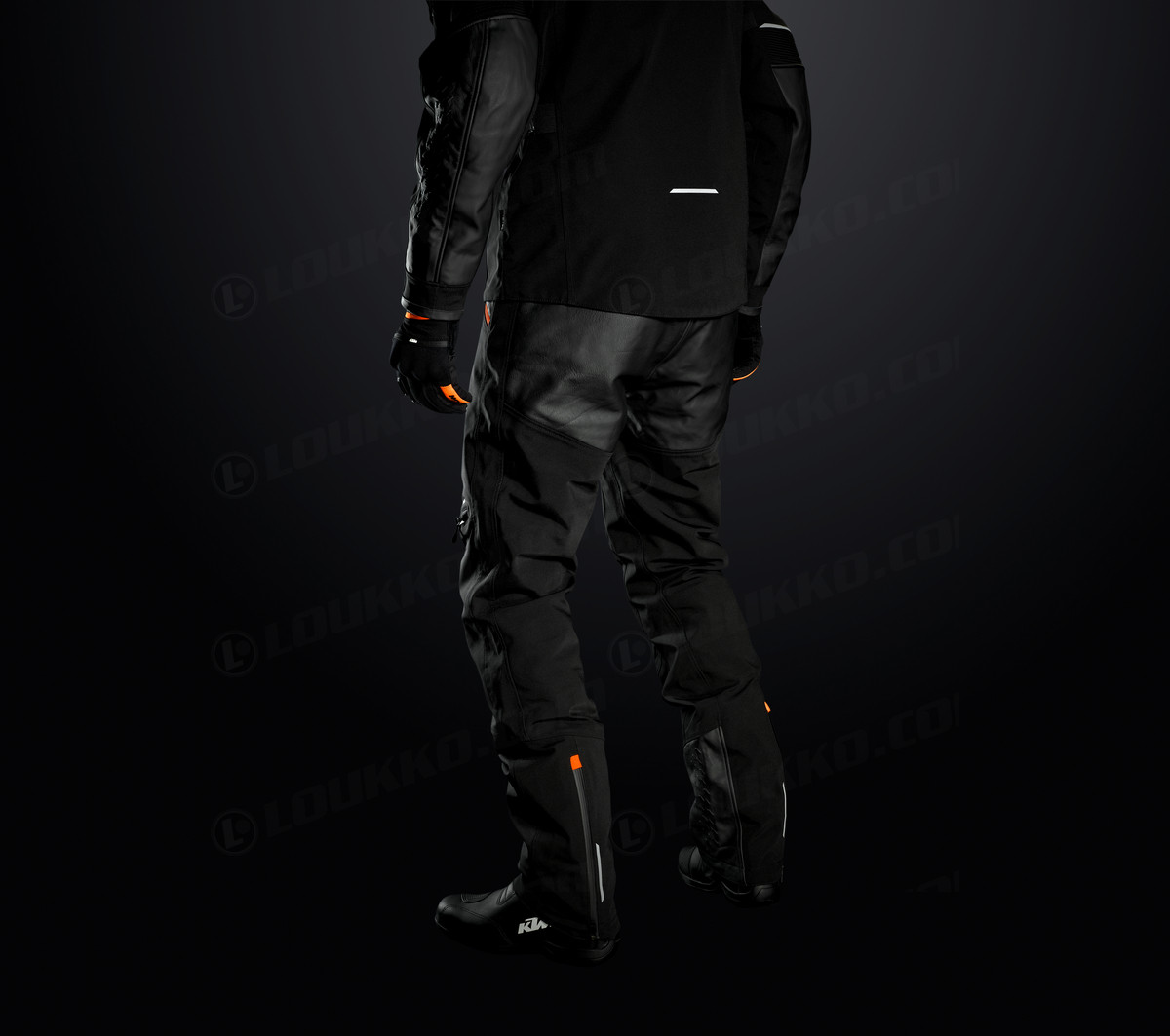 pho_pw_hero_253033_3pw191210x_adv_s_pants_hero__sall__awsg__v1 kuva