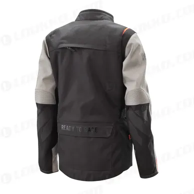 pho_pw_pers_rs_323177_3pw20000880x_woman_tourrain_wp_jacket_back__sall__awsg__v1 kuva