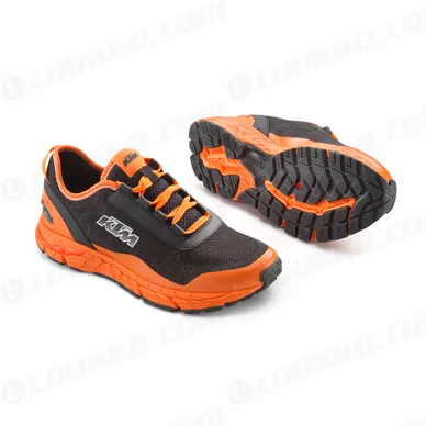 pho_pw_pers_vs_331981_3pw21002660x_team_corporate_shoes_front__sall__awsg__v1 kuva