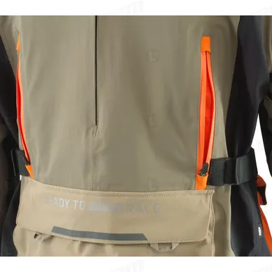 pho_pw_det_403147_3pw22001070x_defender_jacket_detail_ventilation_back__sall__awsg__v1 kuva