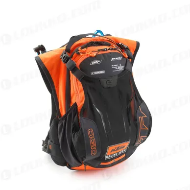 pho_pw_pers_vs_399918_3pw220023900_team_baja_hydration_backpack_front__sall__awsg__v1 kuva