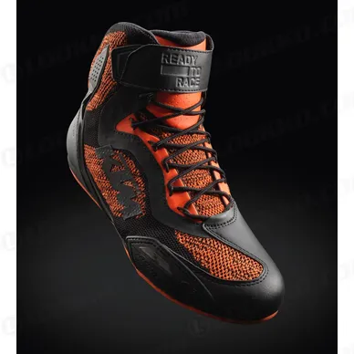 pho_pw_grid_vs_483036_3pw23000110x_faster_3_knitted_shoes_hlp_street_equipment__sall__awsg__v1 kuva