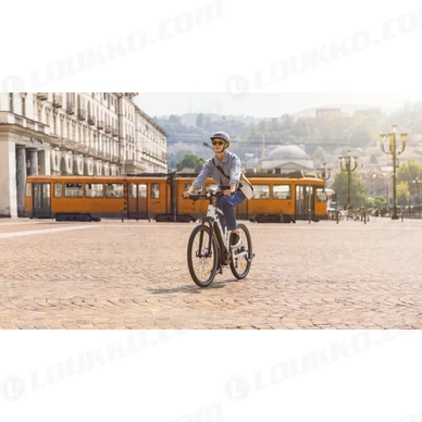 2022 Yamaha CROSSCORE RC EU Shiver White Action 002 03 kuva